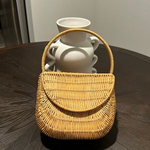 Chic Straw bag